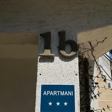 Apartmans Luce E Stella Malinska Exterior photo