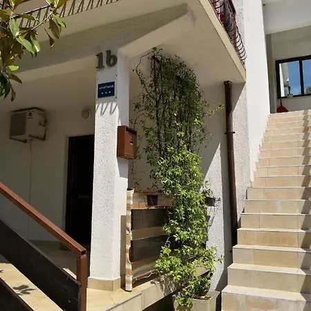 Apartmans Luce E Stella Malinska Exterior photo